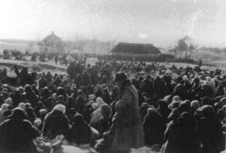 Jews from the Ukrainian town of Lubny, ordered to assemble for resettlement.
